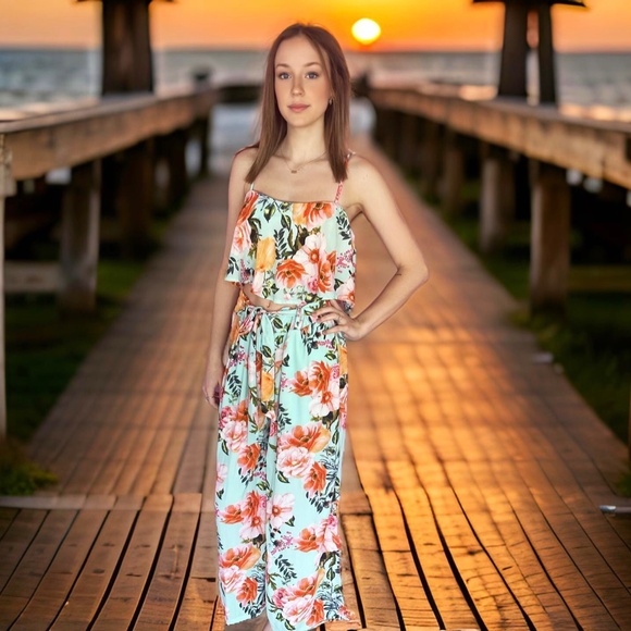 NEW Two piece outfit floral print pants flared top summer outfit - Picture 4 of 4